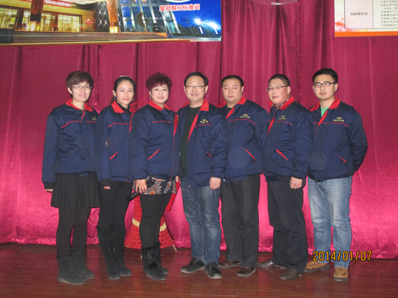 煙臺華順油氣潤滑之銷售人員團(tuán)結(jié)友愛合作共贏