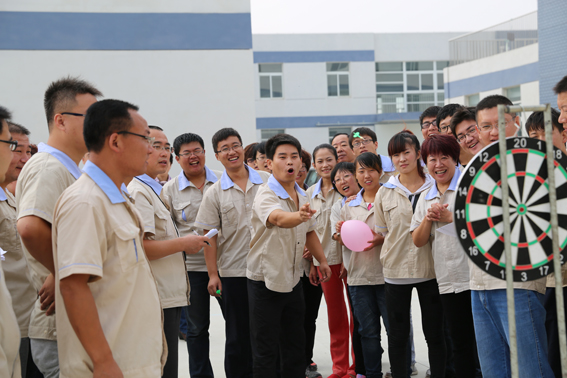 煙臺華順油氣潤滑運動項目之投飛鏢 煙臺華順油氣潤滑運動項目之投飛鏢