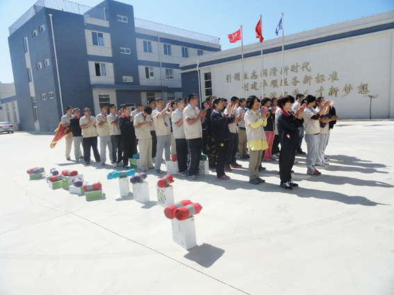 運動項目獎品滿載而歸